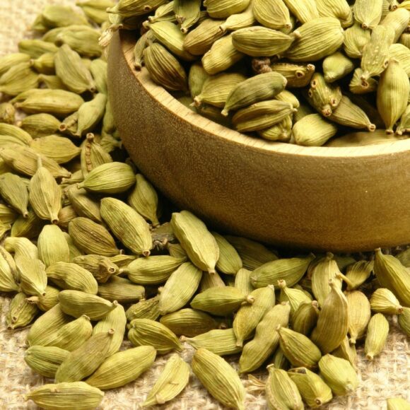 Cardamom (ilaichi) - Image 2